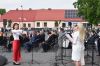 Chór Bella Flow śpiewa na rynku